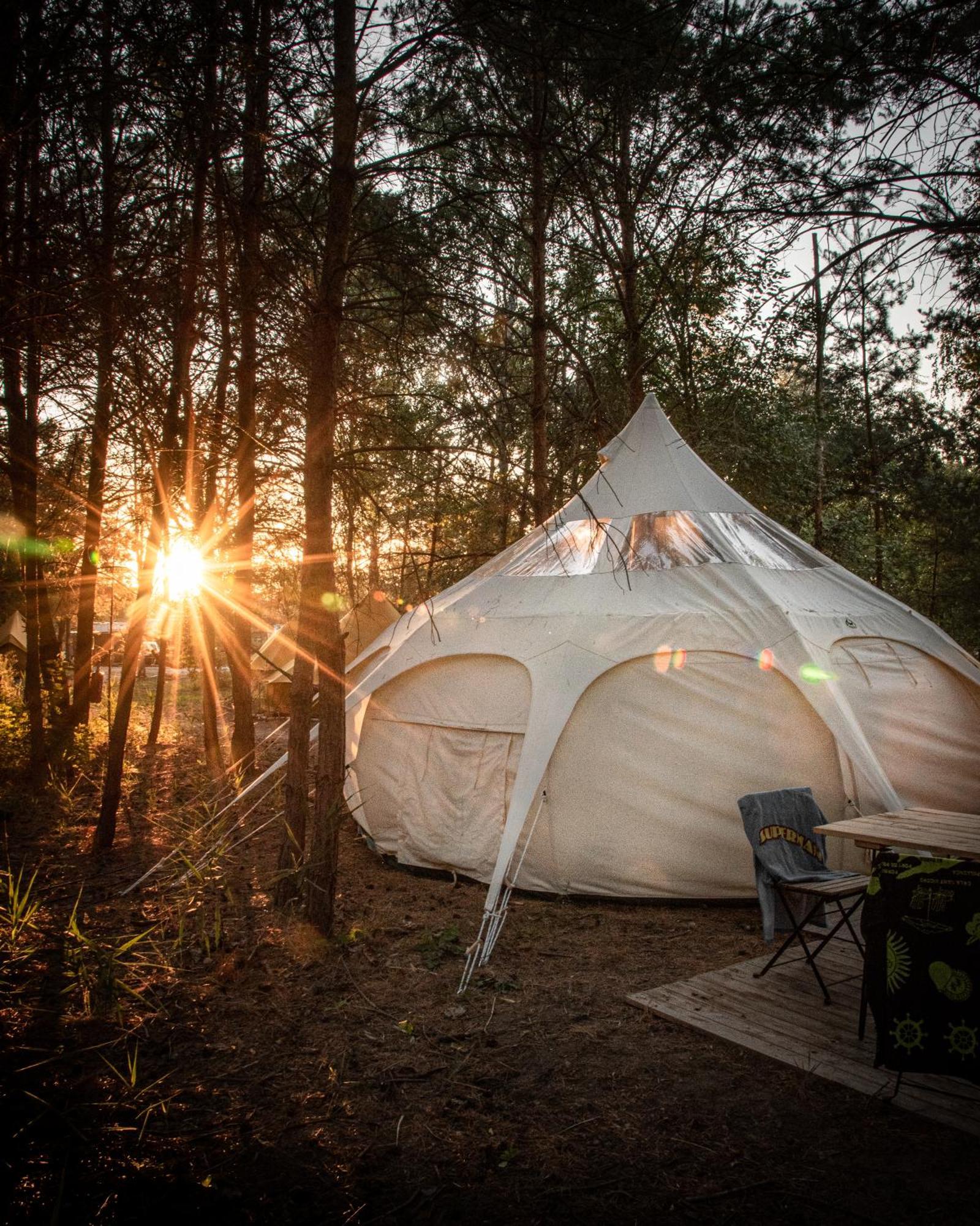 Raus Und Gut Glamping Am Graebendorfer See Drebkau Eksteriør billede