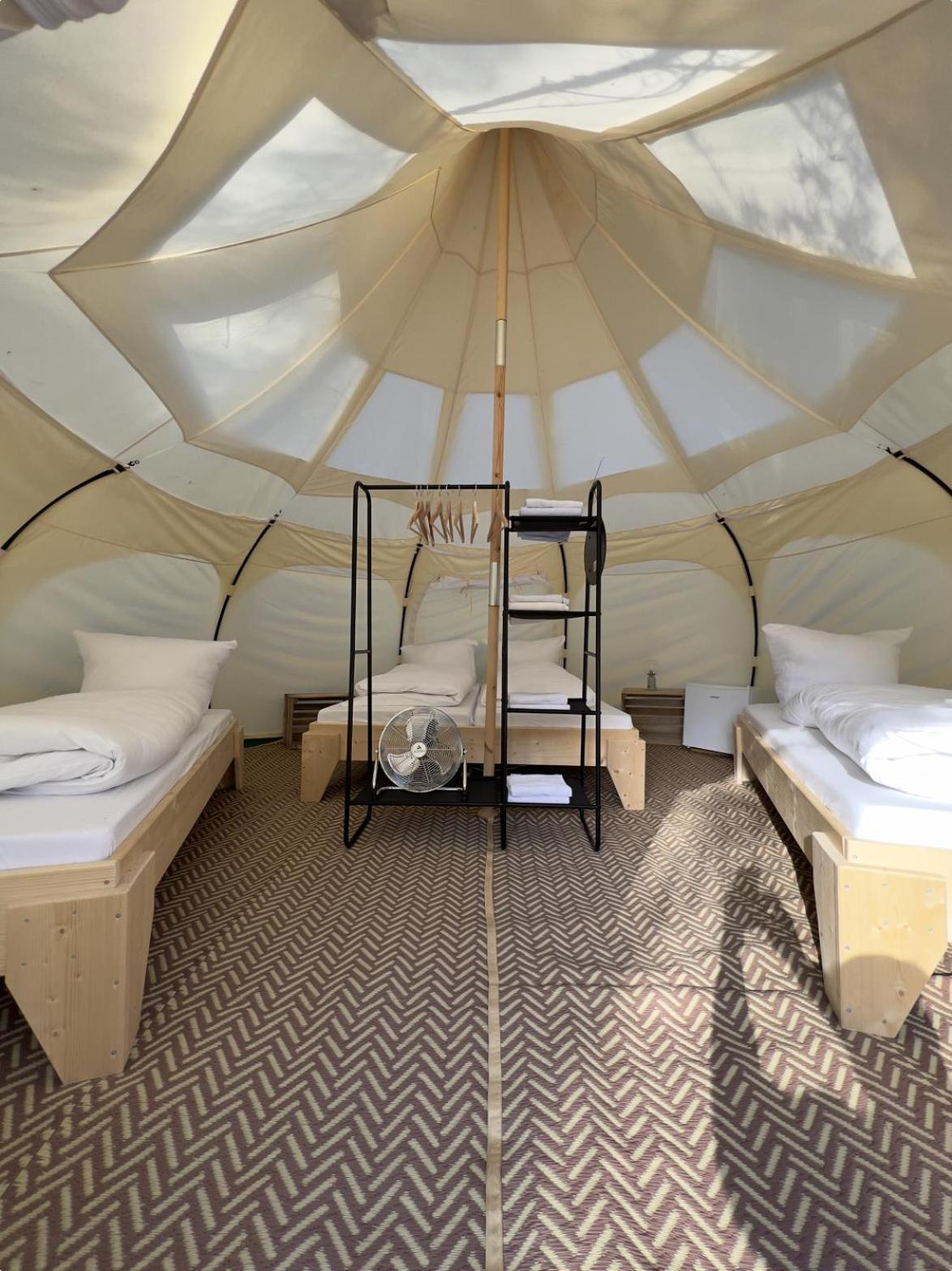Raus Und Gut Glamping Am Graebendorfer See Drebkau Eksteriør billede