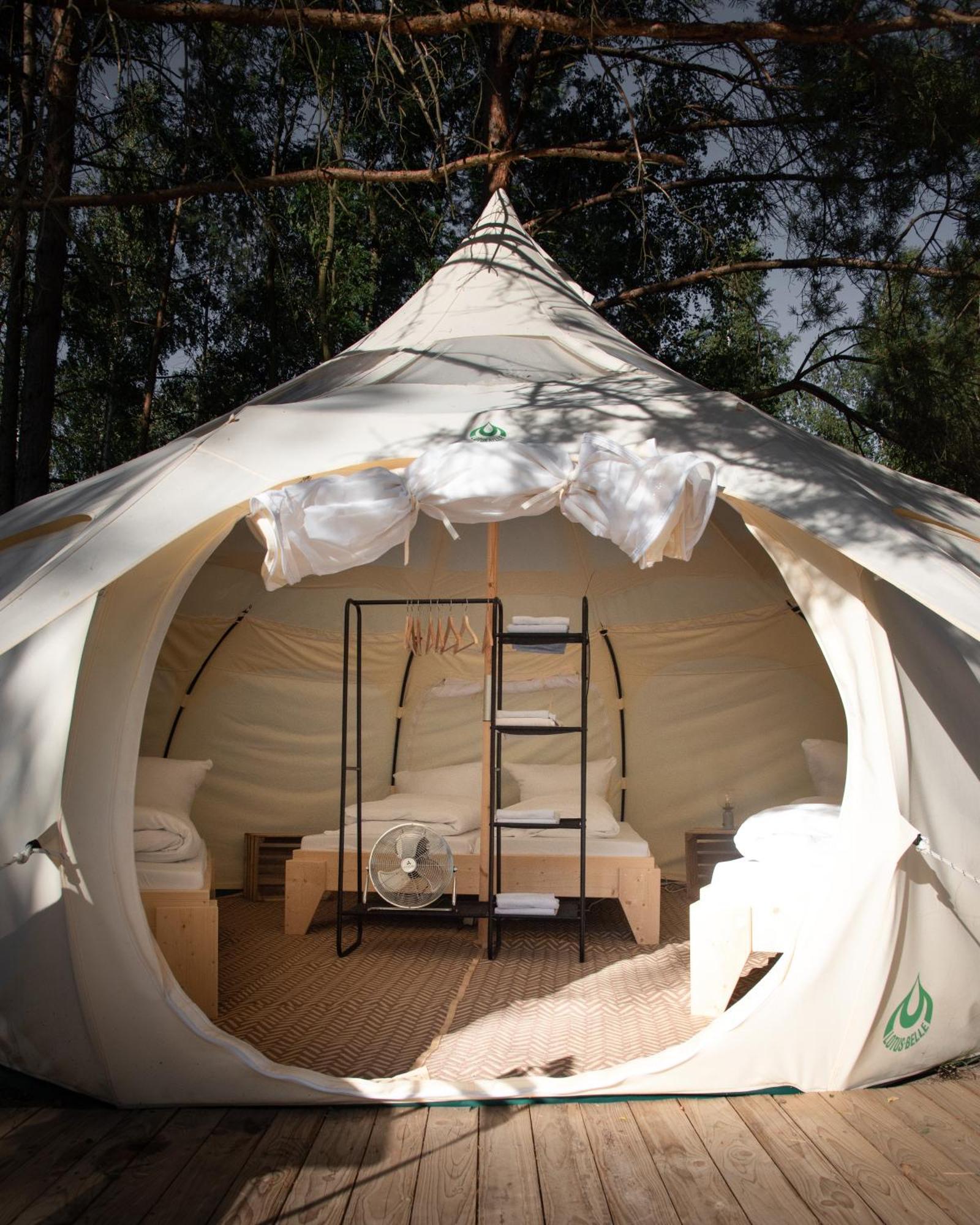 Raus Und Gut Glamping Am Graebendorfer See Drebkau Eksteriør billede
