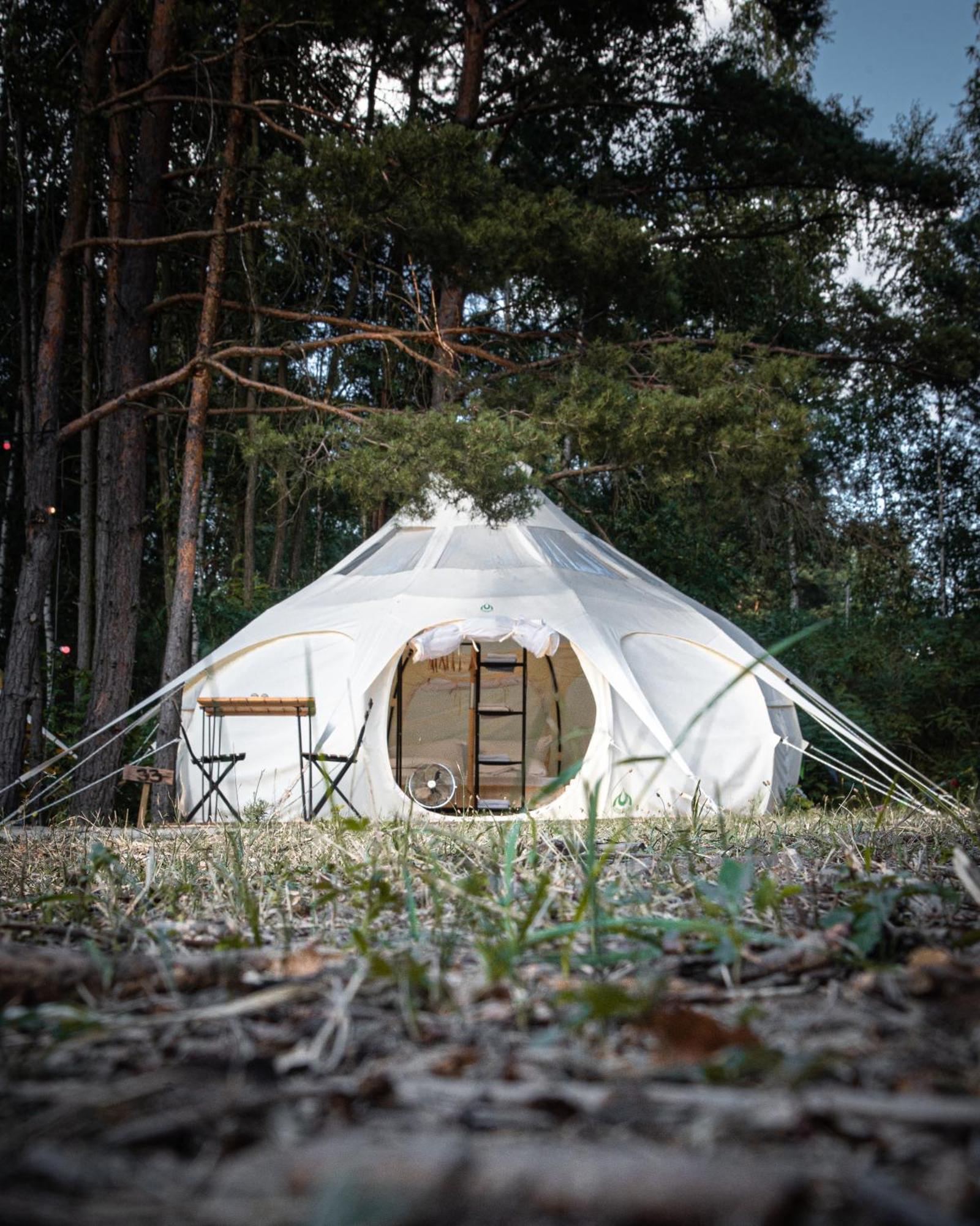 Raus Und Gut Glamping Am Graebendorfer See Drebkau Eksteriør billede