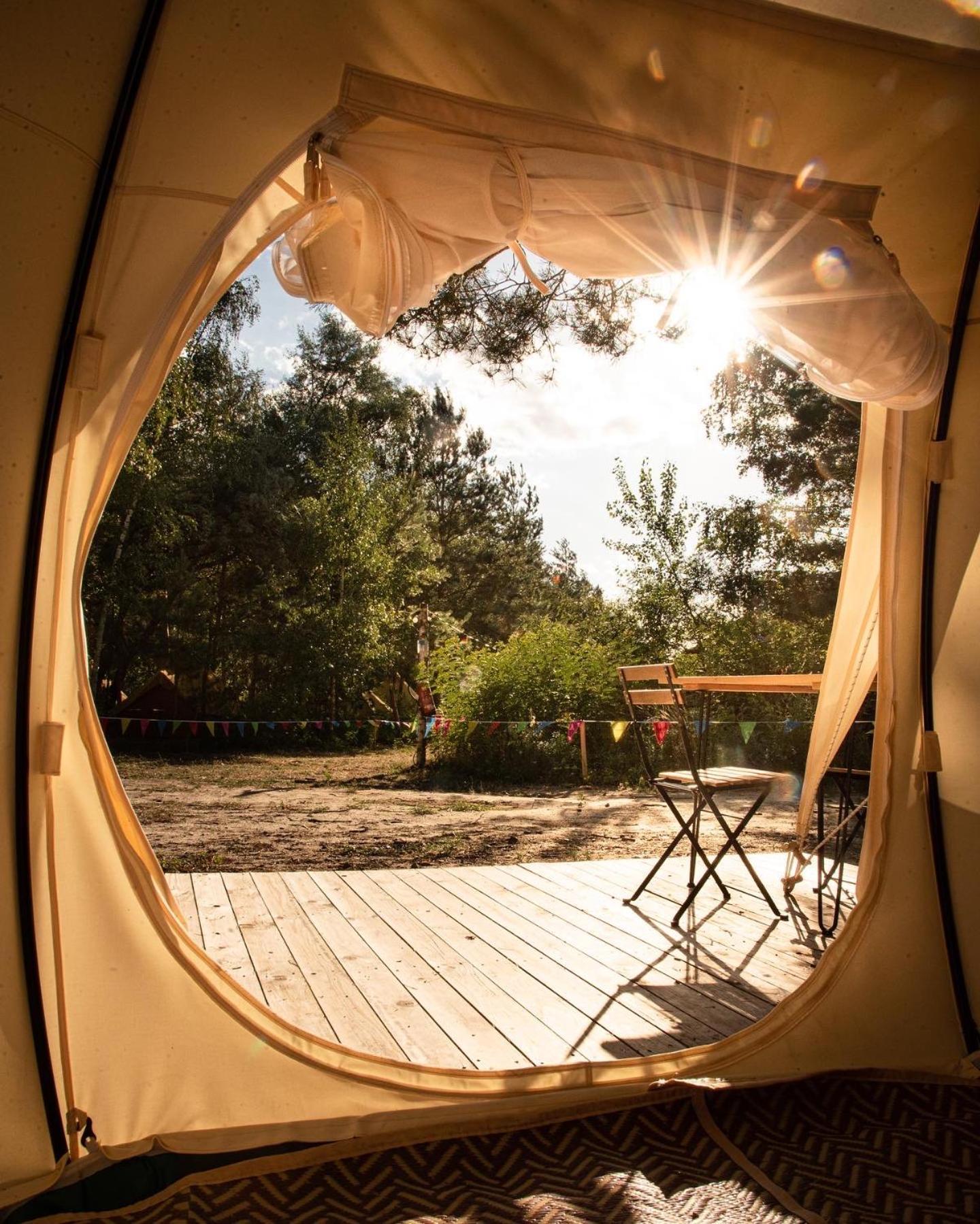 Raus Und Gut Glamping Am Graebendorfer See Drebkau Eksteriør billede