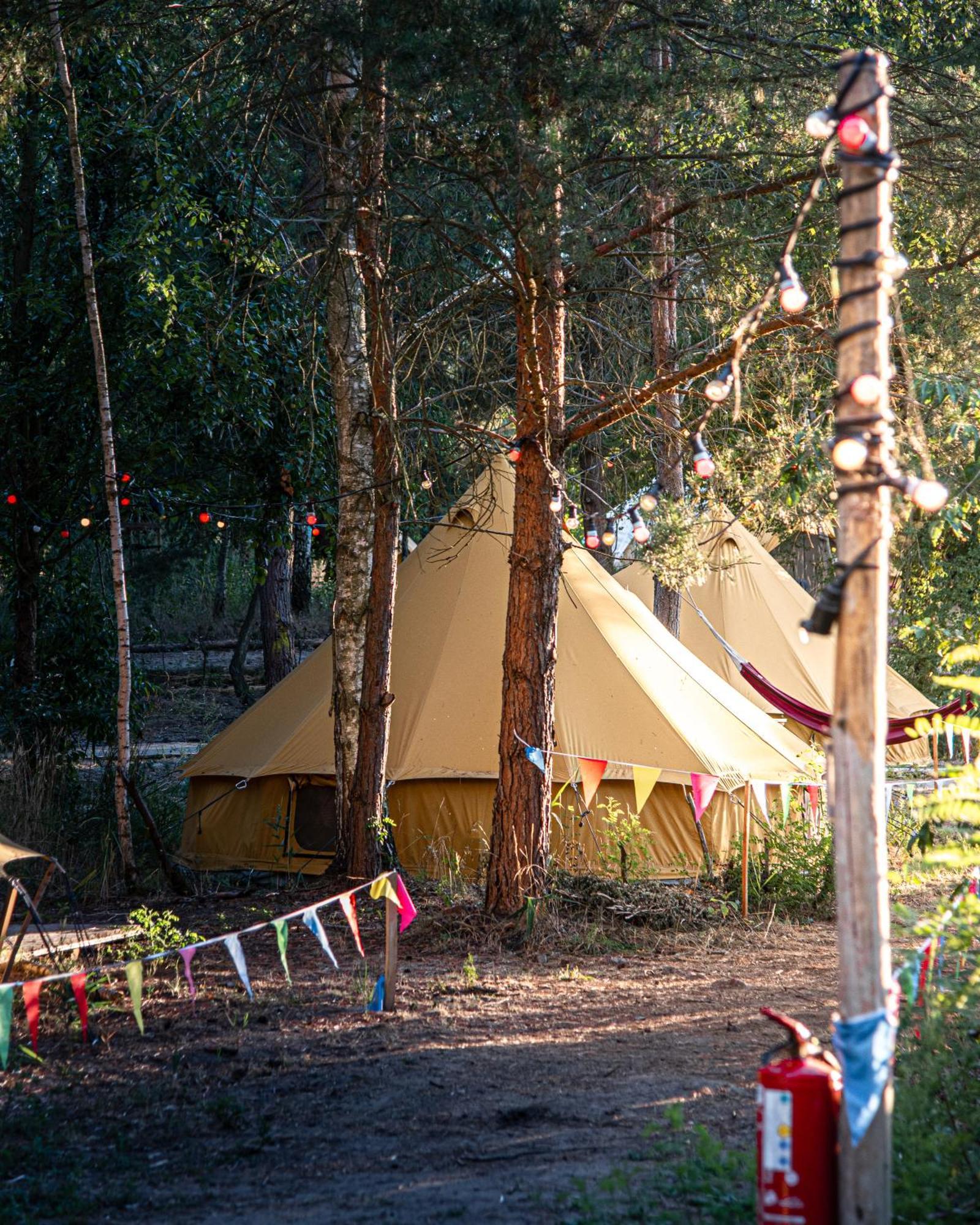 Raus Und Gut Glamping Am Graebendorfer See Drebkau Eksteriør billede